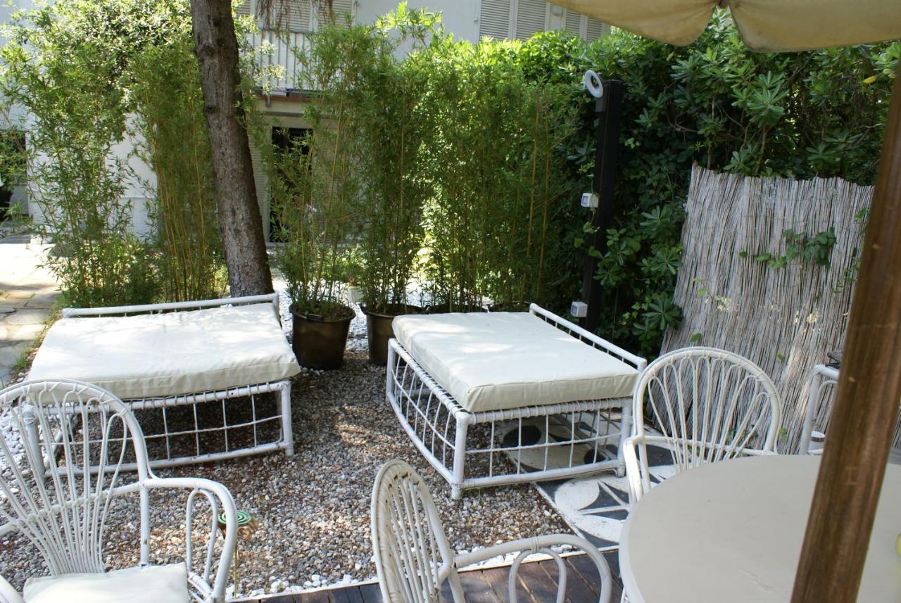 וירג'יו Domusauroom, Relax Nel Cuore Della Versilia - Pet Friendly מראה חיצוני תמונה