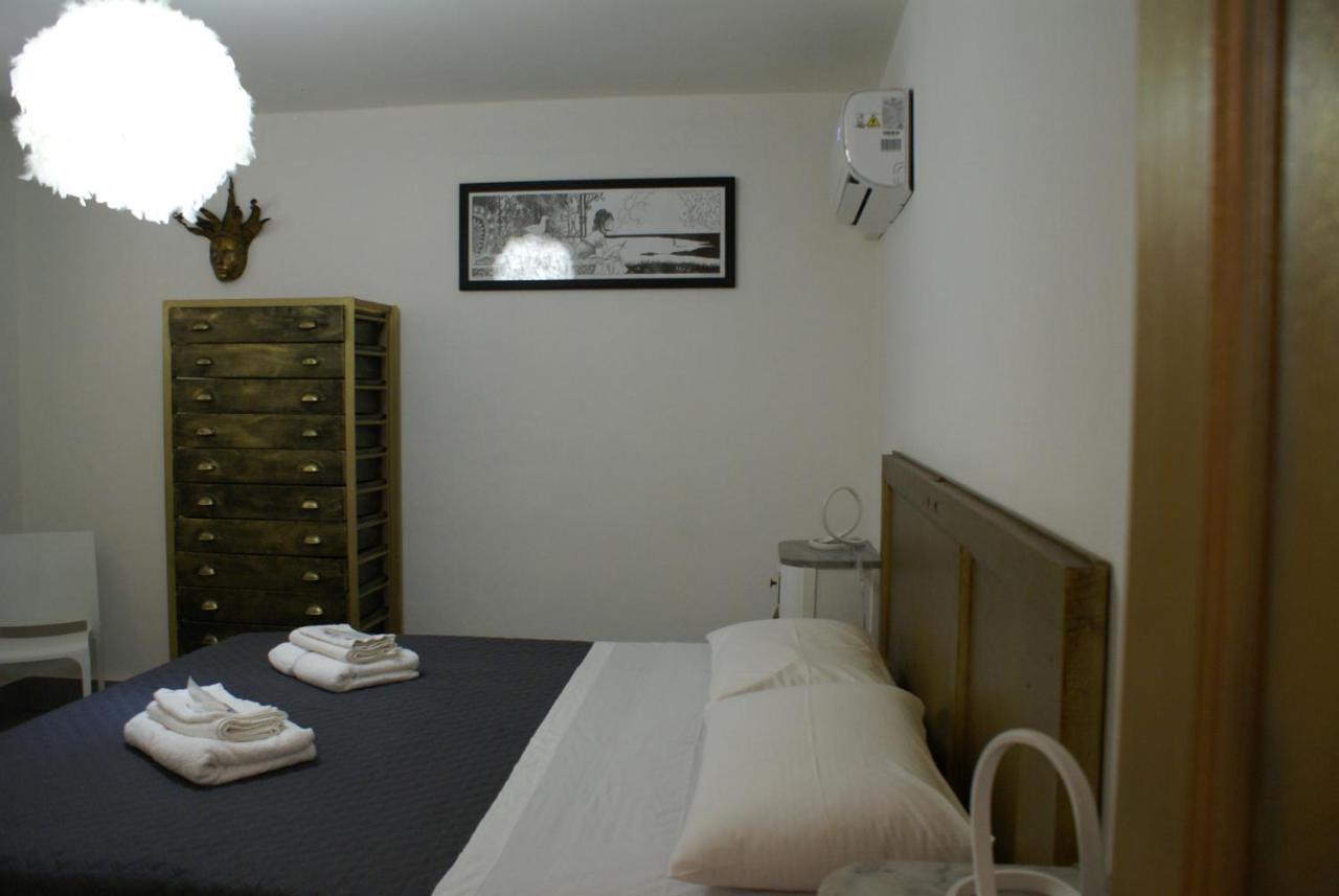 וירג'יו Domusauroom, Relax Nel Cuore Della Versilia - Pet Friendly מראה חיצוני תמונה